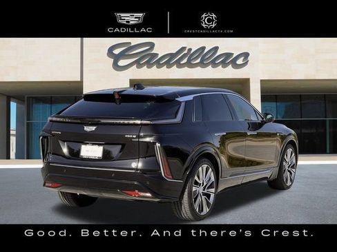 Certified 2024 Cadillac Lyriq Luxury RWD image 3