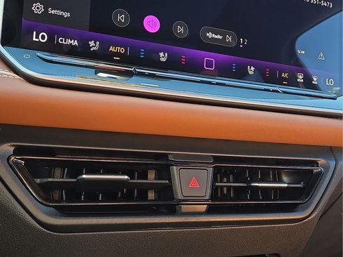 New 2026 Volkswagen Tiguan SEL R-Line image 19