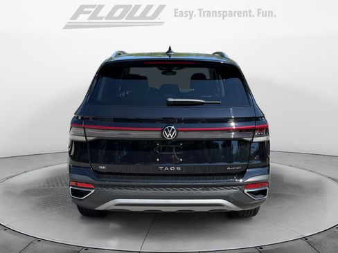 New 2026 Volkswagen Taos SE AWD/4WD image 6