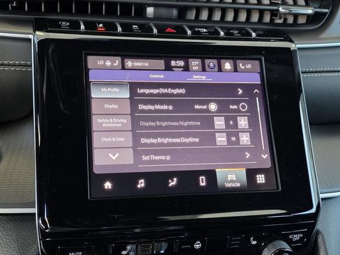 New 2025 Jeep Grand Cherokee Laredo X w/ Luxury Tech Group I RWD image 18