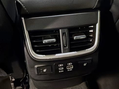 Used 2024 Subaru Outback Limited AWD/4WD image 27