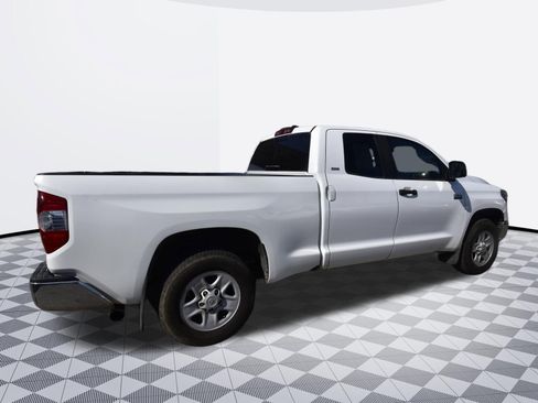 Used 2021 Toyota Tundra SR5 w/ SR5 Upgrade Package RWD image 4