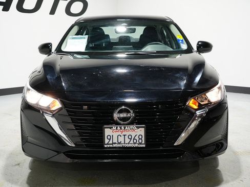 Used 2024 Nissan Sentra SV image 7