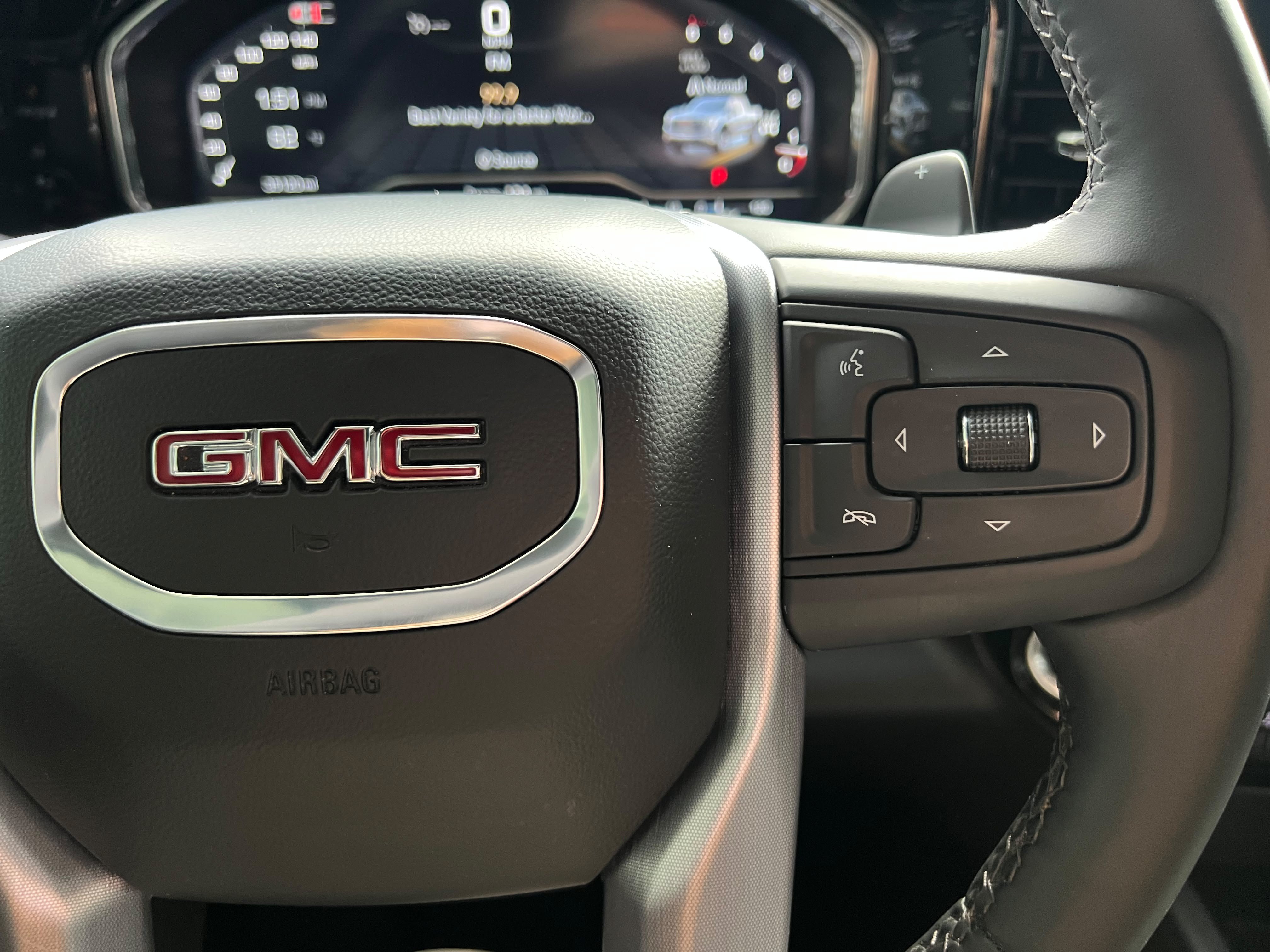 Used 2024 GMC Sierra 1500 SLT AWD/4WD image 21