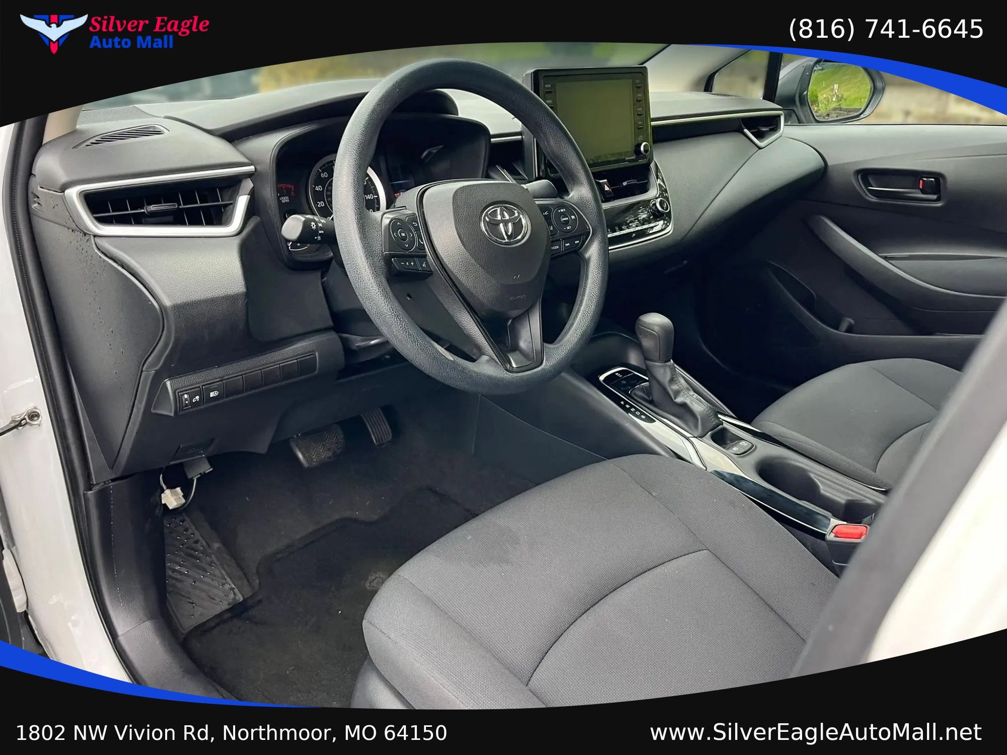 Used 2022 Toyota Corolla LE FWD image 6