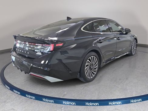 Used 2024 Hyundai Sonata Limited image 7