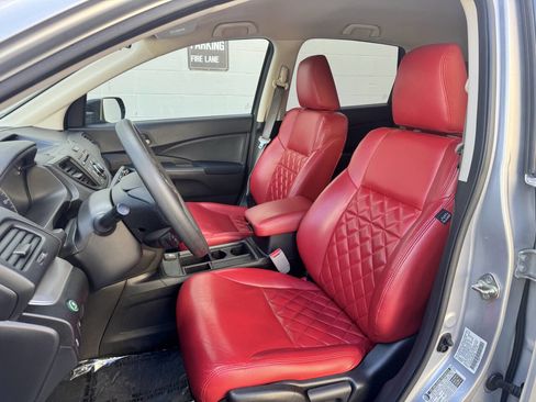 Used 2016 Honda CR-V SE image 1