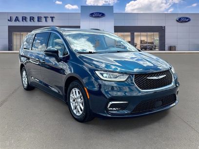 Used 2021 Chrysler Pacifica Touring-L