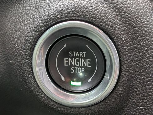 Used 2020 Chevrolet Silverado 1500 RST w/ All-Star Edition image 30