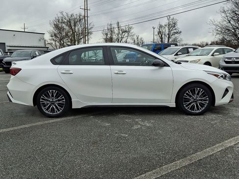 Used 2023 Kia Forte GT-Line image 7