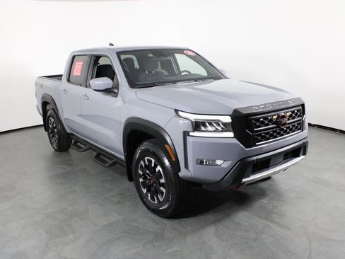 Used 2023 Nissan Frontier PRO-4X w/ Technology Package image 15