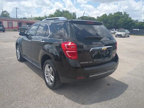 Used 2017 Chevrolet Equinox Premier w/ Enhanced Convenience Package AWD/4WD image 3
