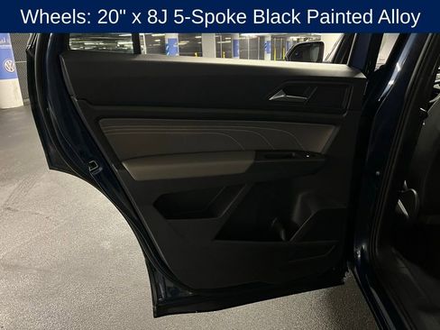 Used 2023 Volkswagen Atlas Cross Sport SE w/ Panoramic Sunroof Package AWD/4WD image 21