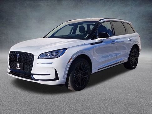 New 2026 Lincoln Corsair Reserve w/ Jet Appearance Package image 3