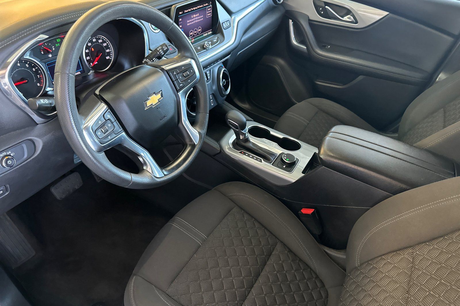 Used 2021 Chevrolet Blazer LT FWD image 10