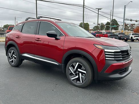 New 2026 Nissan Kicks SV w/ Cold Weather Package image 8