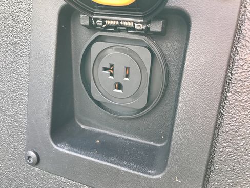 Certified 2025 Toyota Tacoma TRD Pro w/ Tow Tech Package image 31