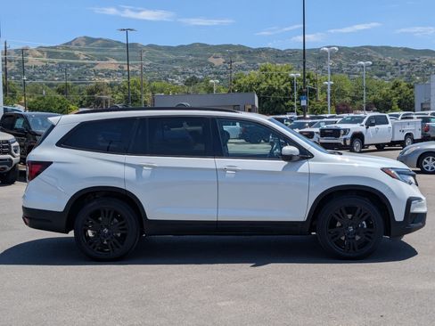 Used 2022 Honda Pilot Black Edition image 7