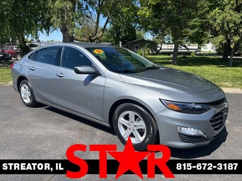 Used 2023 Chevrolet Malibu LT FWD image 1