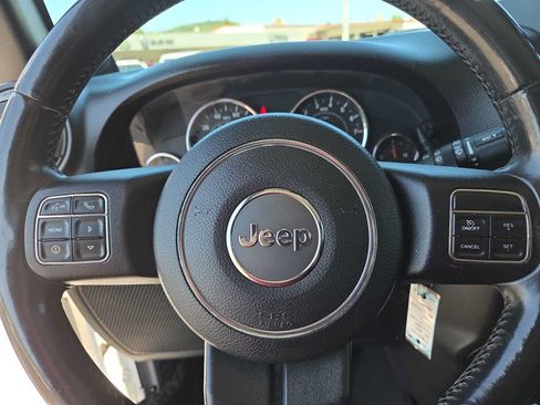 Used 2013 Jeep Wrangler Unlimited Sport AWD/4WD image 23