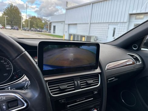 Used 2015 Audi A4 Premium Plus w/ Technology Package image 29