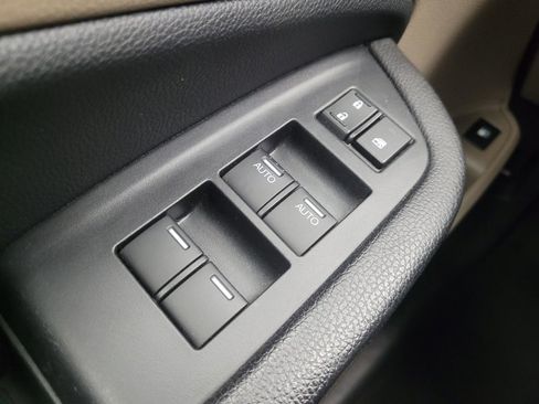 Used 2016 Honda Pilot LX image 27