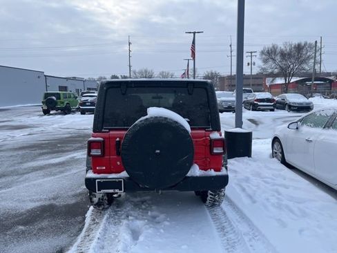 Used 2020 Jeep Wrangler Unlimited Sport image 4