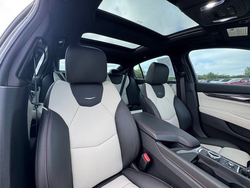 Certified 2023 Cadillac CT5 V w/ Premium Package AWD/4WD image 30