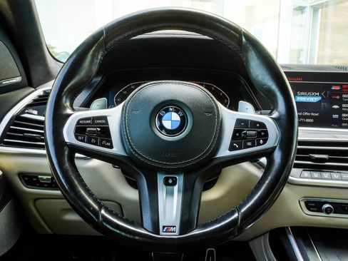 Used 2020 BMW X7 xDrive40i w/ M Sport Package AWD/4WD image 15