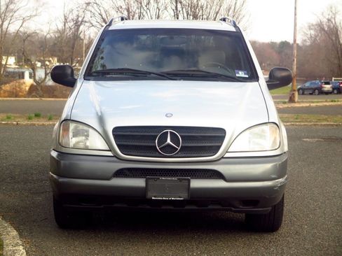 Used 1998 Mercedes-Benz ML 320 4MATIC image 20