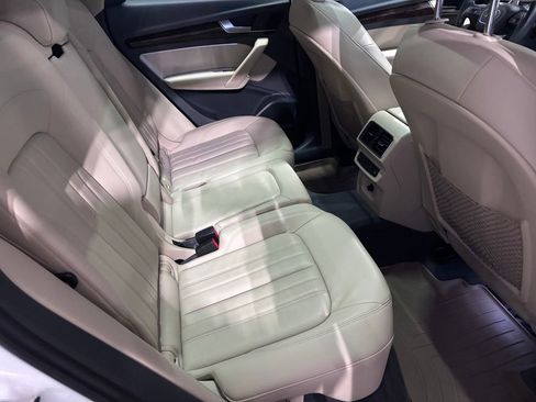 Used 2018 Audi Q5 2.0T Premium Plus w/ Premium Plus Package image 15