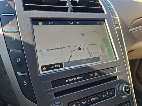 Used 2017 Lincoln MKZ Reserve AWD/4WD image 22
