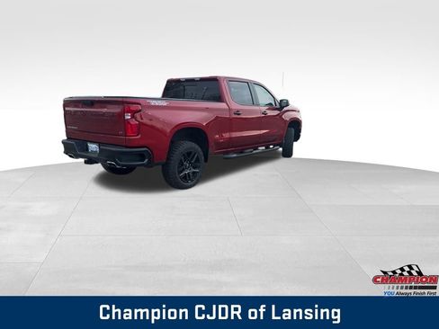 Used 2024 Chevrolet Silverado 1500 LT Trail Boss w/ Convenience Package II image 5