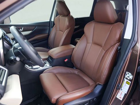 Used 2020 Subaru Ascent Touring w/ Popular Package #3 AWD/4WD image 10