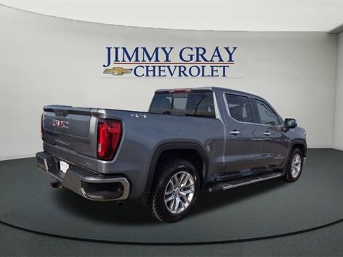 Used 2021 GMC Sierra 1500 SLT image 3