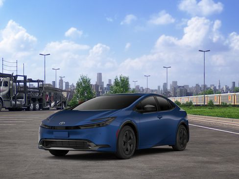 New 2027 Toyota Prius LE FWD image 1