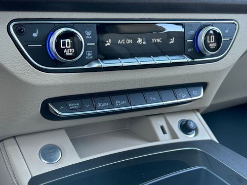 Used 2025 Audi Q5 2.0T Premium Plus w/ Premium Plus Package image 19