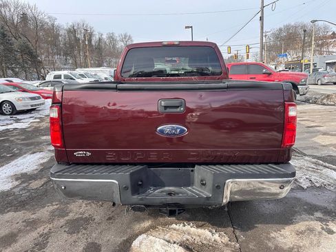 Used 2011 Ford F250 Lariat w/ Lariat Interior Pkg image 4