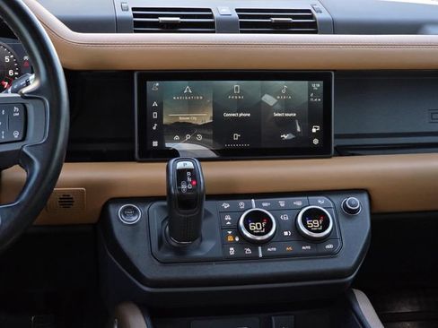 Used 2021 Land Rover Defender 110 X AWD/4WD image 13