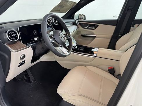 New 2026 Mercedes-Benz GLC 300 4MATIC image 10