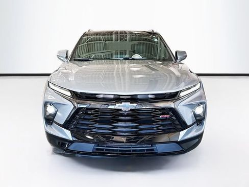 Used 2023 Chevrolet Blazer RS w/ Driver Confidence II Package FWD image 4