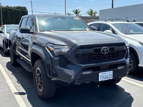 Used 2024 Toyota Tacoma TRD Off-Road AWD/4WD image 2