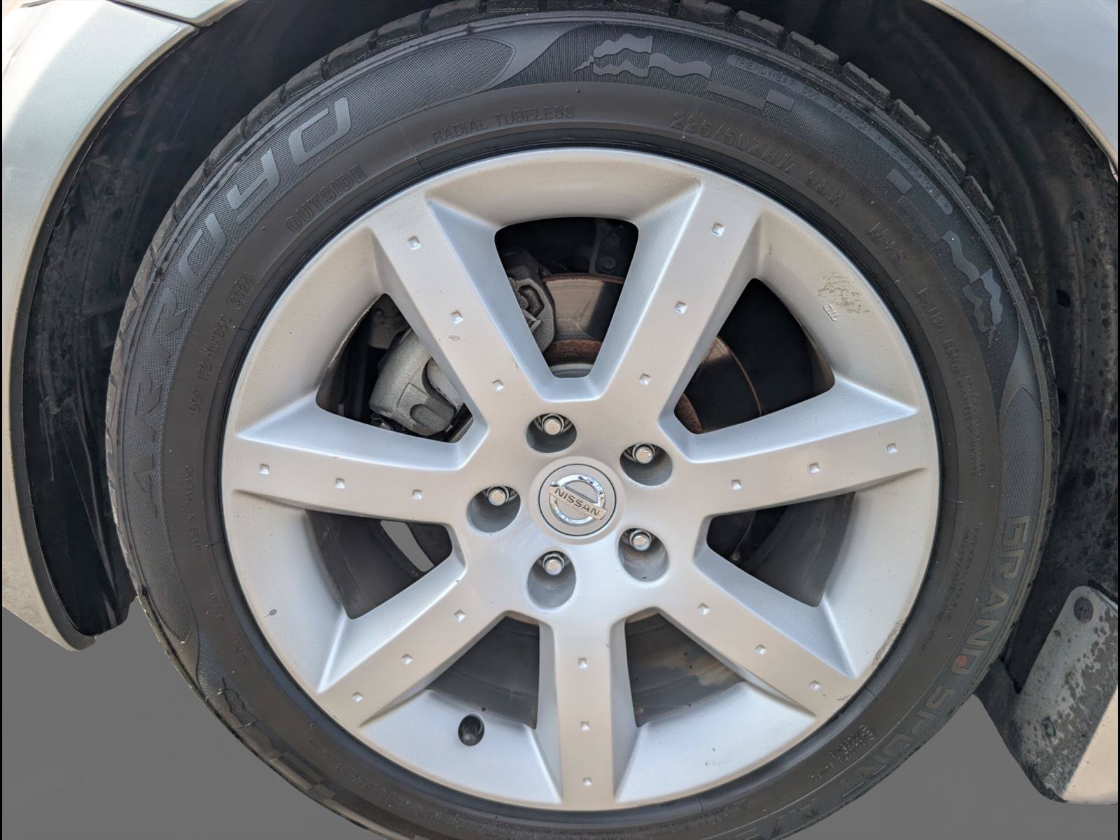 Used 2004 Nissan 350Z Enthusiast RWD image 25