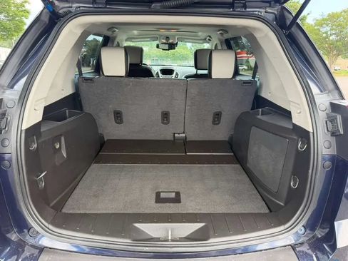 Used 2015 GMC Terrain SLT w/ Cargo Package AWD/4WD image 7