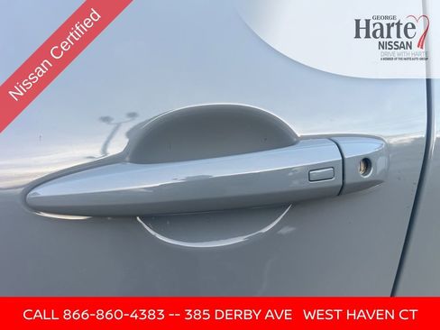 Used 2023 Nissan Rogue Platinum w/ Platinum Premium Package image 12