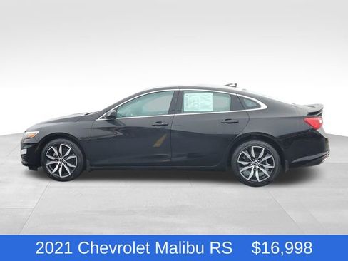 Used 2021 Chevrolet Malibu RS image 2