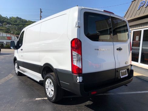 Used 2025 Ford Transit 250 Low Roof w/ Exterior Upgrade Package RWD image 4