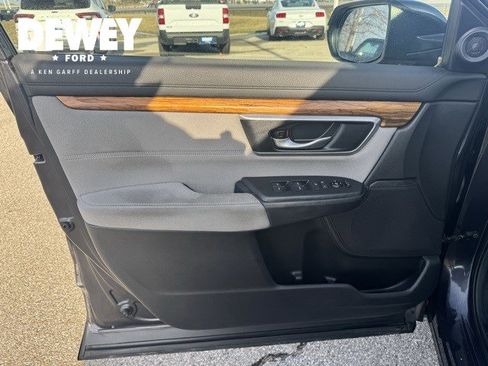 Used 2017 Honda CR-V EX image 10