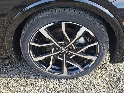 New 2025 Toyota Prius XSE Premium image 9