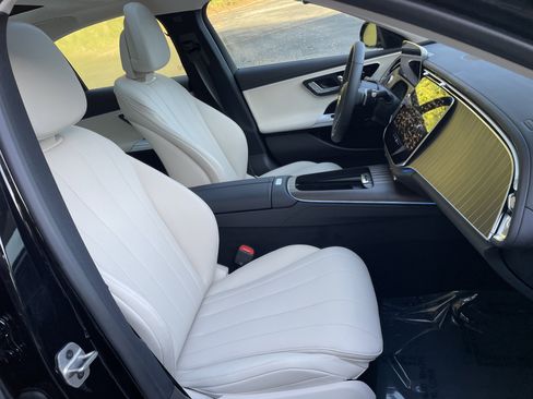 New 2026 Mercedes-Benz E 350 Sedan image 45